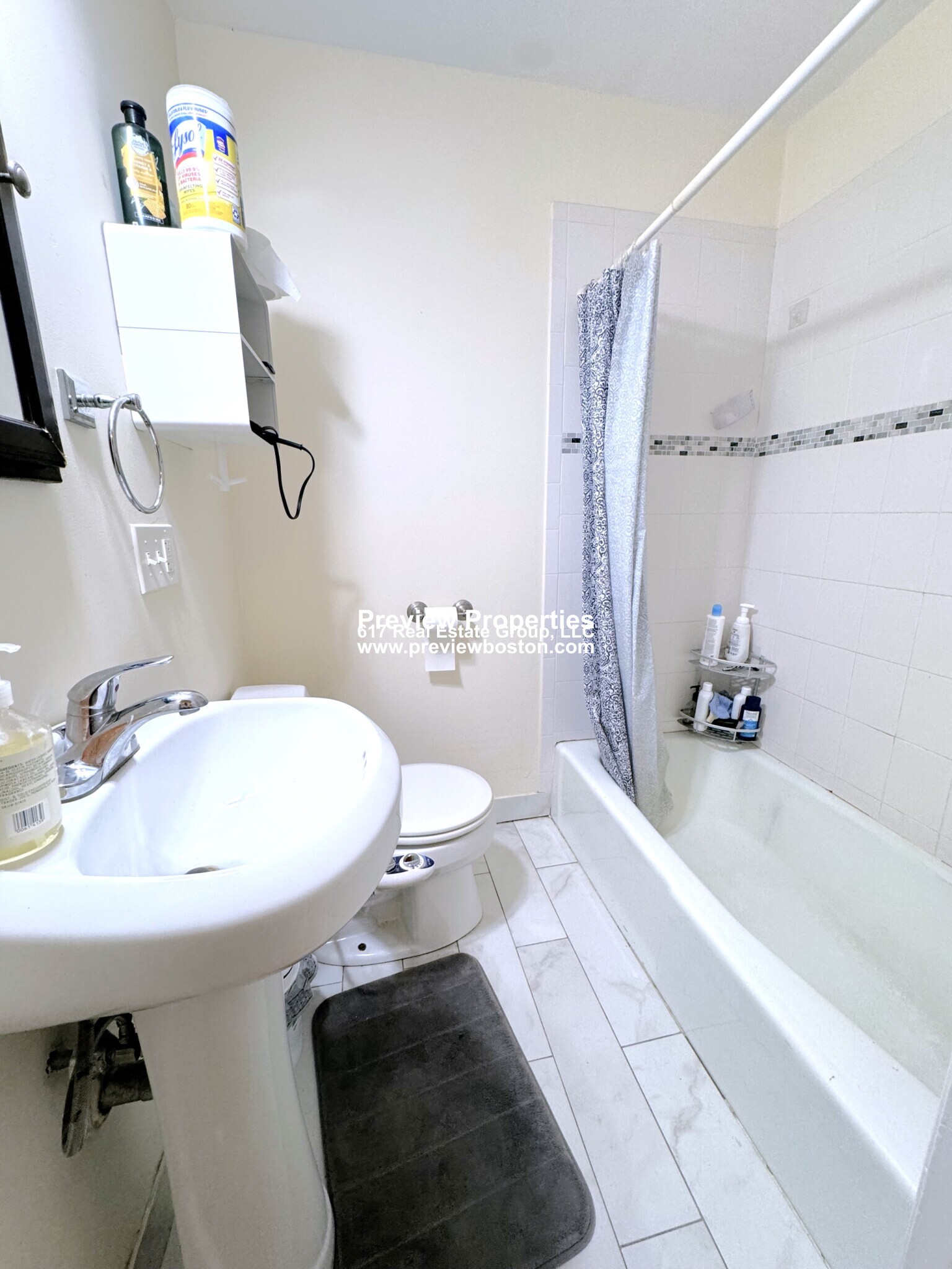 14 Leverett St, Boylston Street