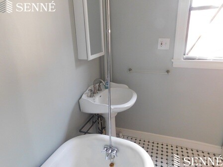 1619 Massachusetts Ave, Baldwin