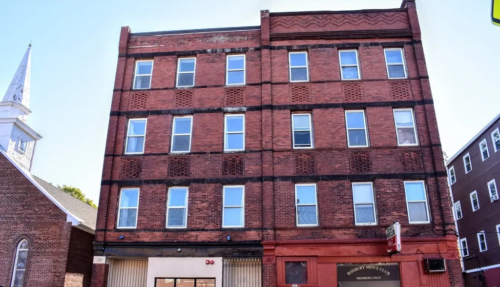 608 Shawmut Ave, South End