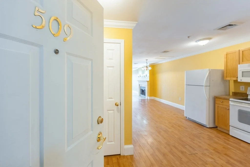 426 Mount Hope St, North Attleboro