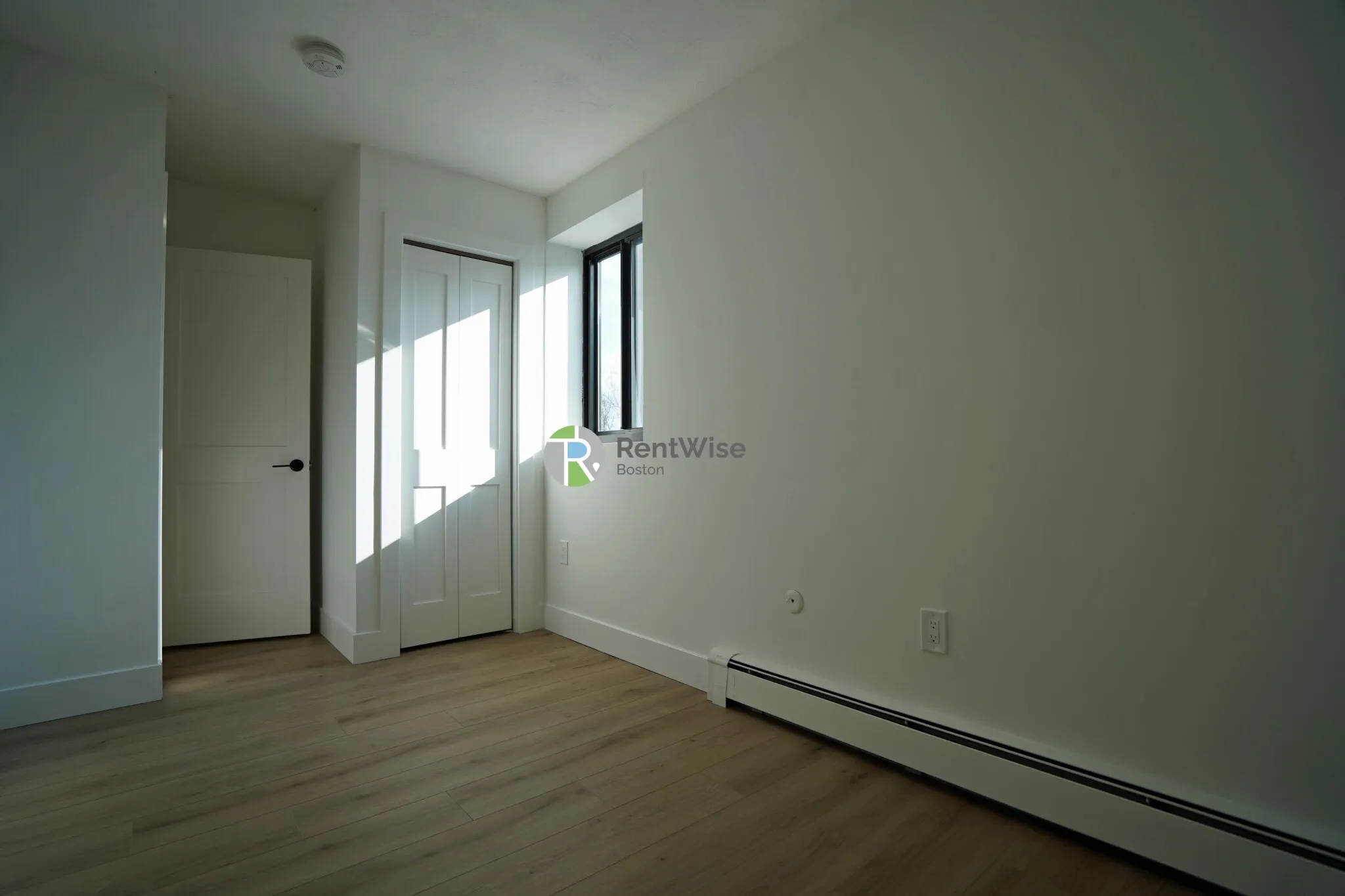 745 East 6th St, South Boston