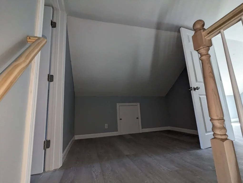 155 Centre Ave, Abington