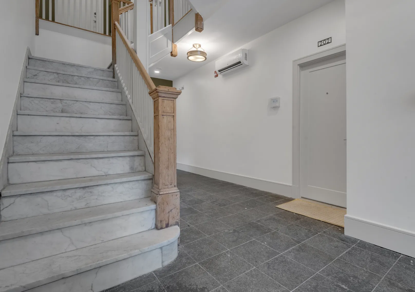 321 Summit Ave, Brighton