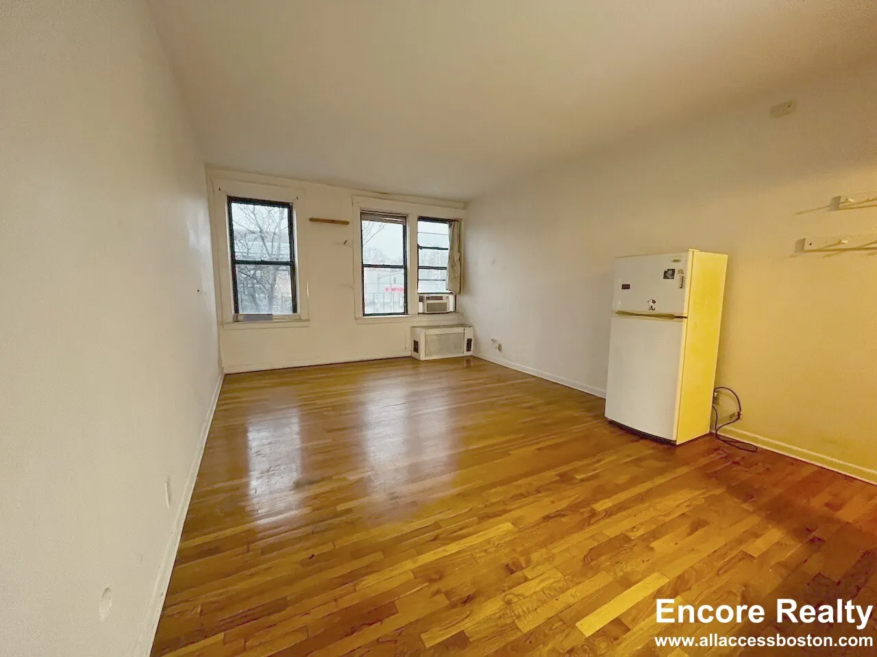 153 Brighton Ave, Allston