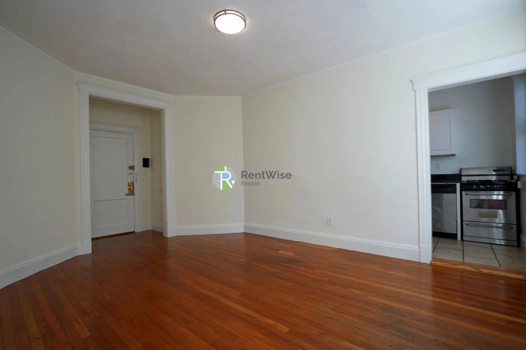 86 Brainerd Rd, Allston