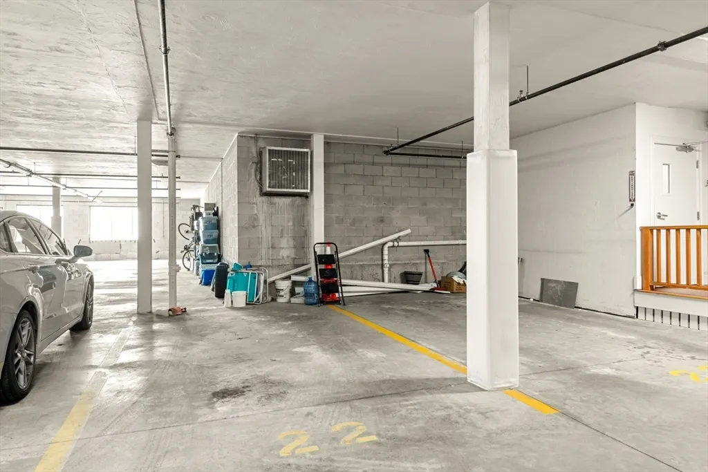 360 West 2nd St, South Boston