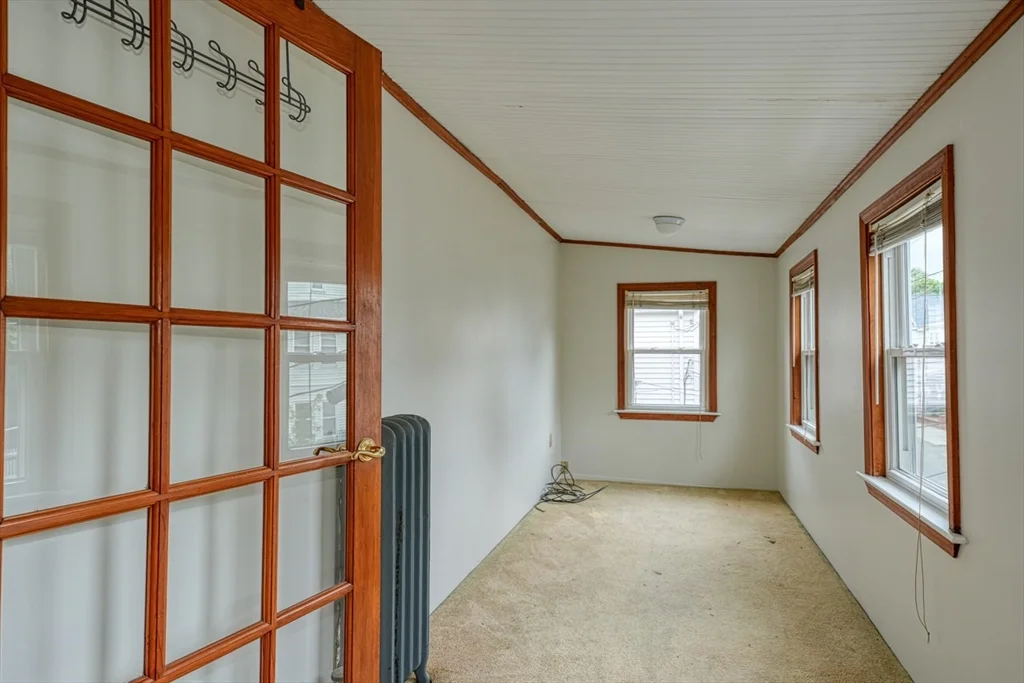 12 Keenan St, Watertown