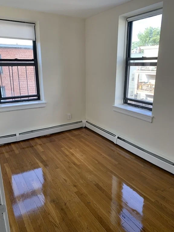 9 Victory Rd, Dorchester