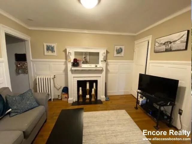 448 Park Dr, Fenway