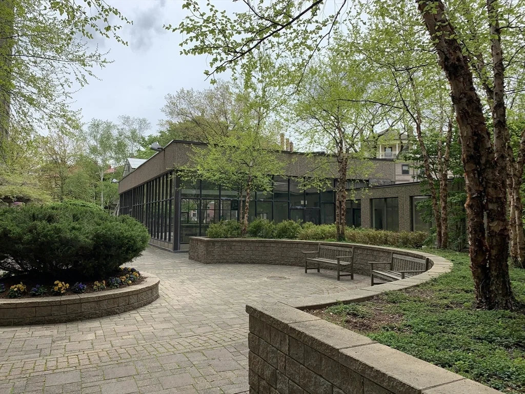 1731 Beacon St, Brookline