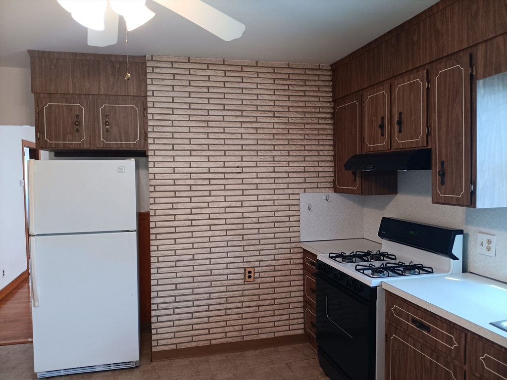 36 Bigelow St, Brighton