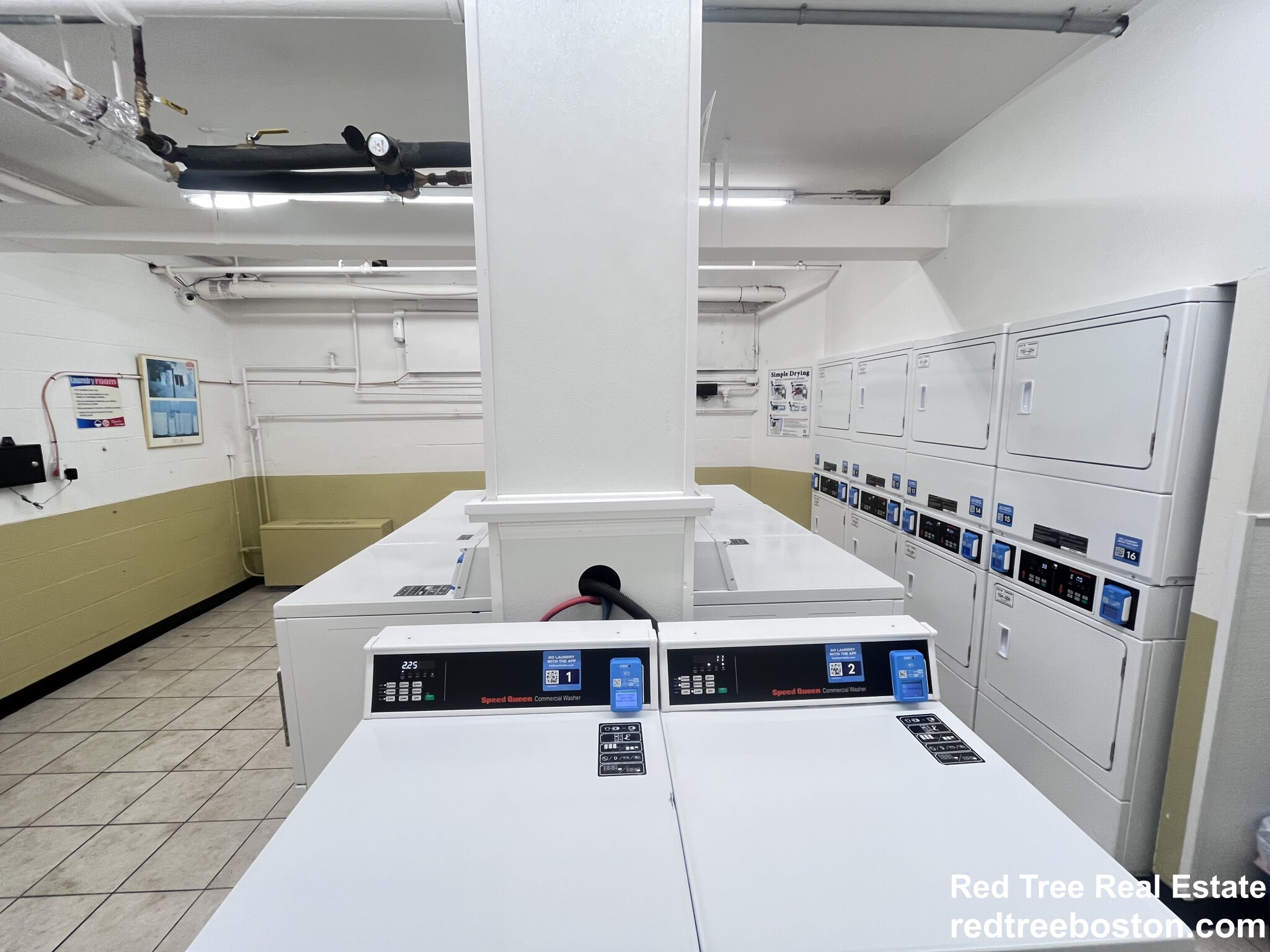 101 Monmouth St, Longwood