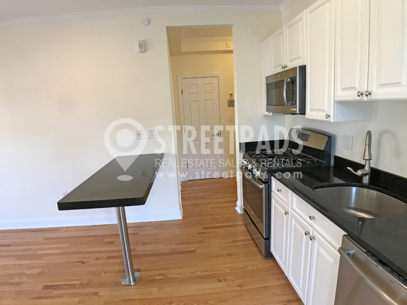 65 Langdon St, Neighborhood Nine