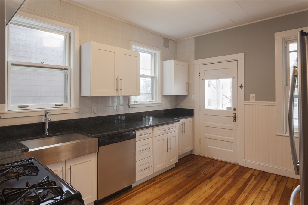 38 Cherry St, Somerville