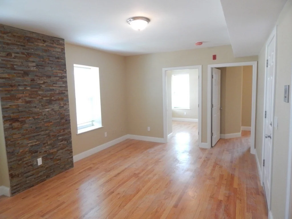 28 Chelsea St, East Boston