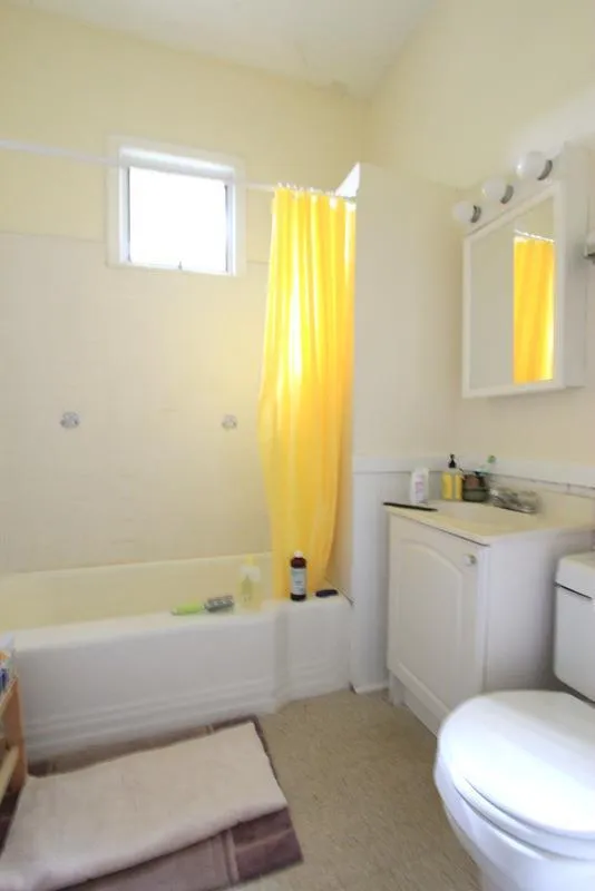 8 Forest St, Baldwin