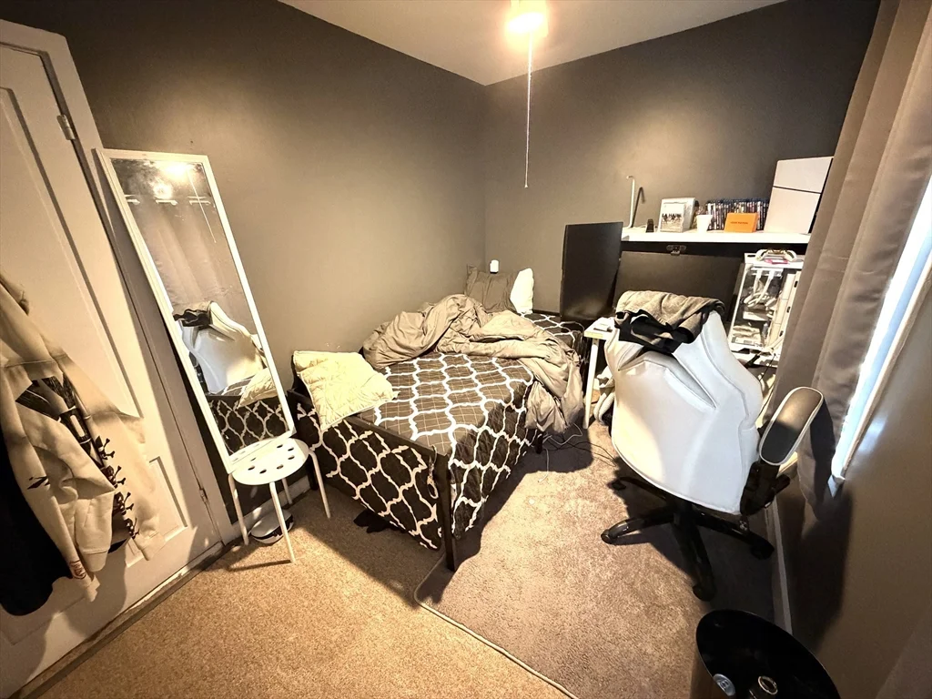 75 Lincoln St, Waltham