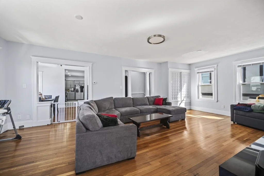 455 Broadway, Winter Hill