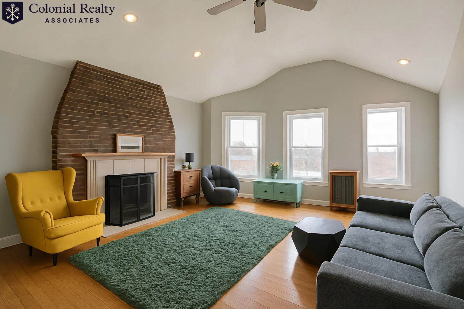 156 Harvard St, Coolidge Corner