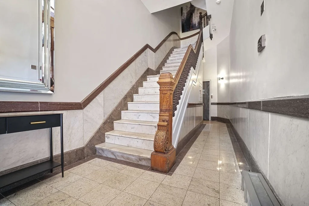 1411 Washington St, South End