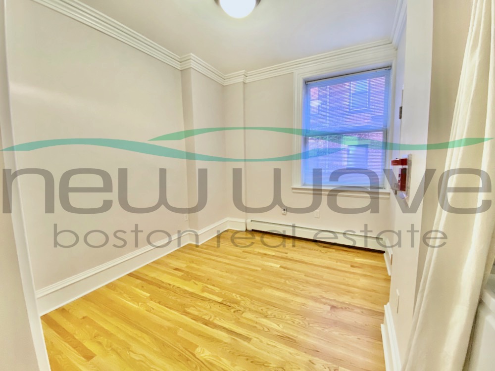 31 Massachusetts Ave, Back Bay