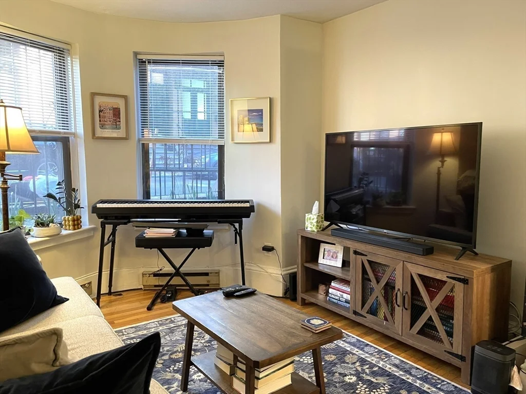 5 Cazenove, South End