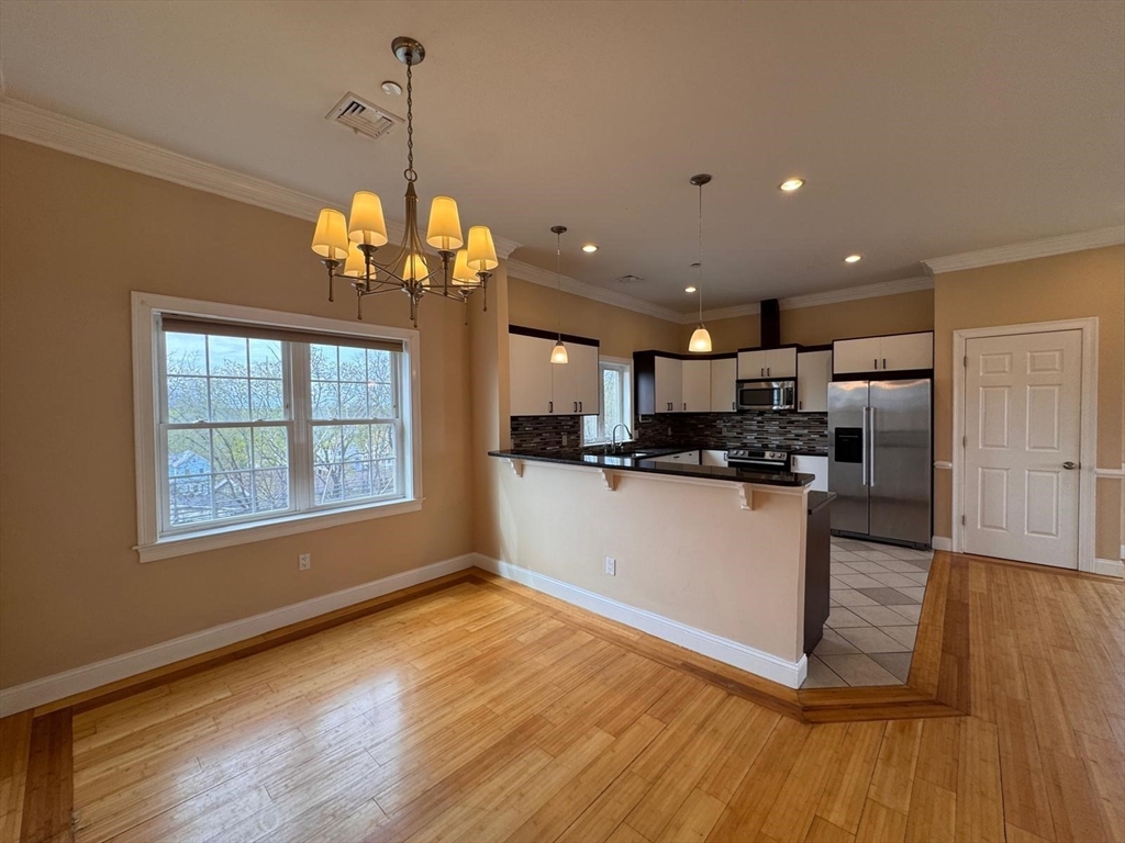 473 Revere Beach Pkwy, Revere