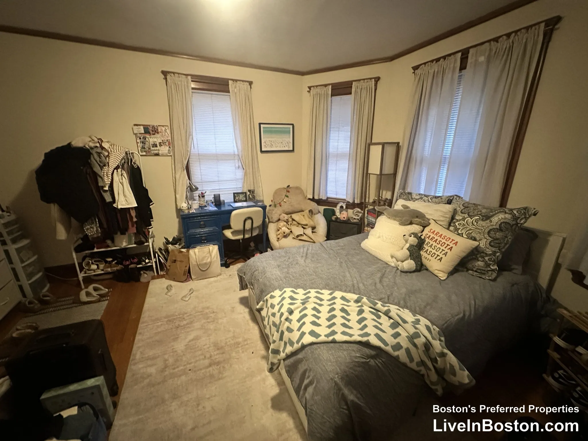 33 Iroquois St, Mission Hill