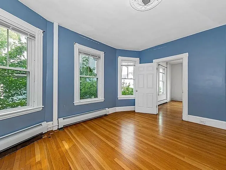 4 bed, 1.5 bath apartment for rent at 14 Eldora St Unit 14, Mission Hill — photo 10 of 17