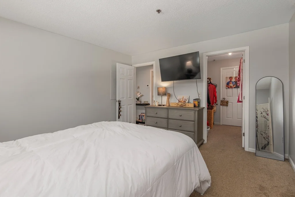 109 Hunters Run Pl, Haverhill