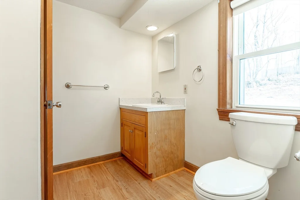 39 Frairy St, Medfield