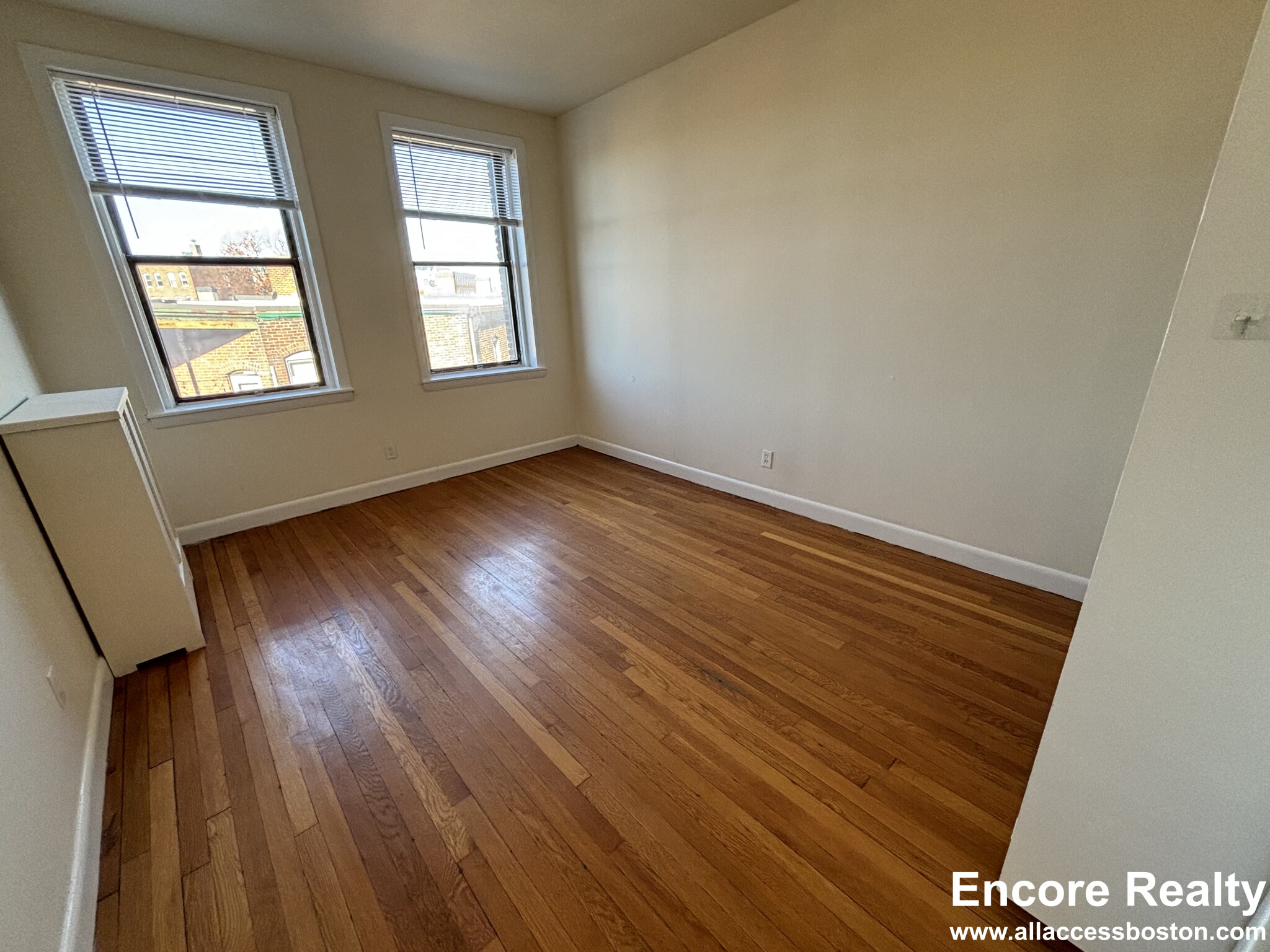 1135 Commonwealth Ave, Brighton