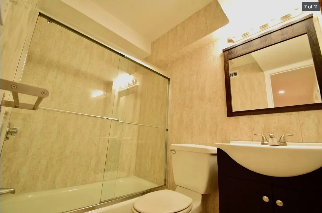 73 Thatcher St, North Brookline