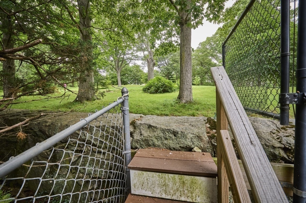 25 Mendum St, Jamaica Plain