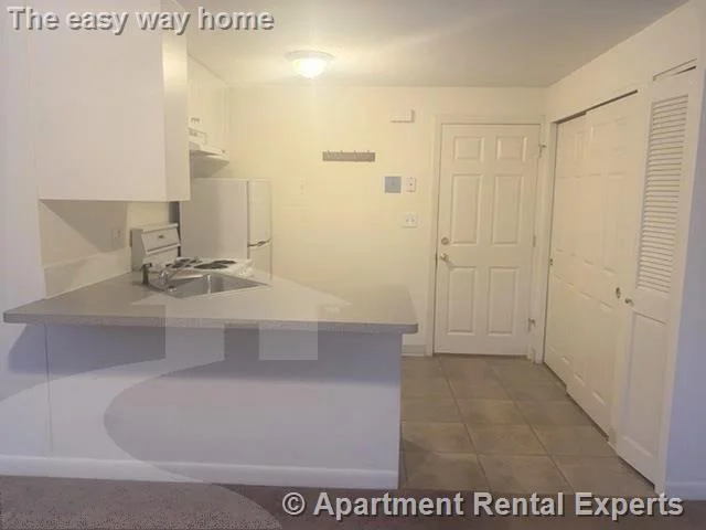 14 Dudley St, Arlington Center