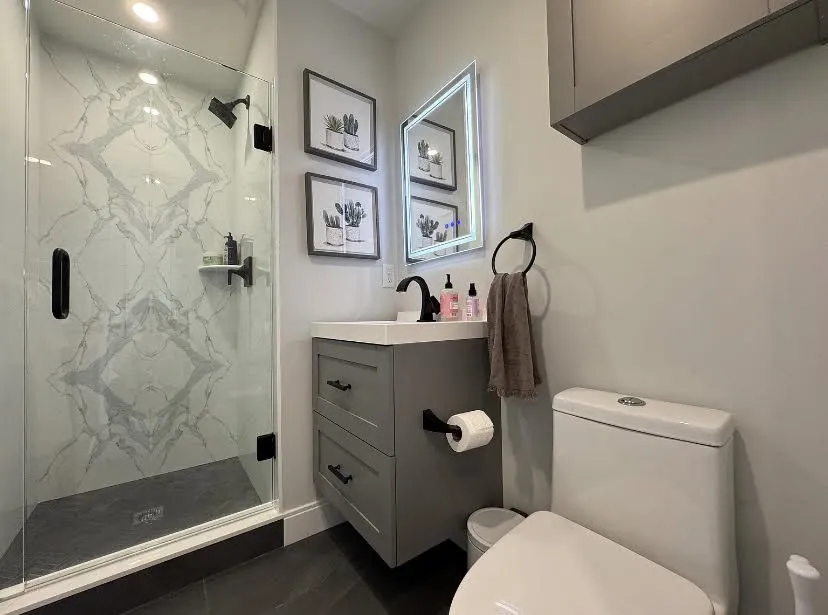 35 Hunnewell Ave, Oak Square