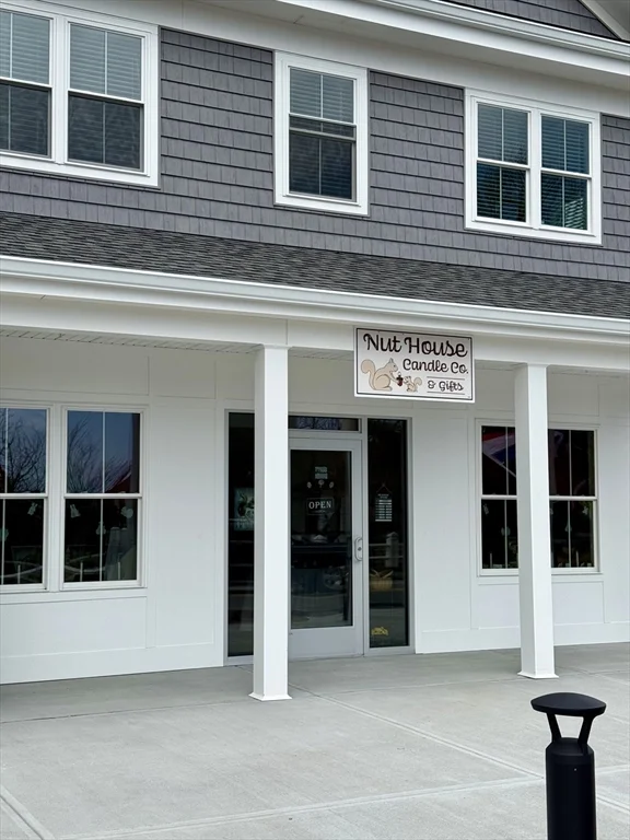626 Main St, Dennis Port