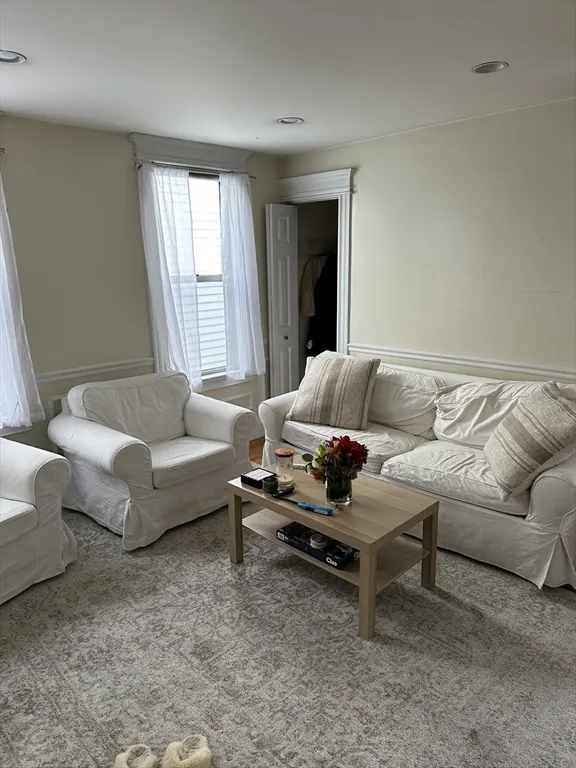 190 L St, South Boston