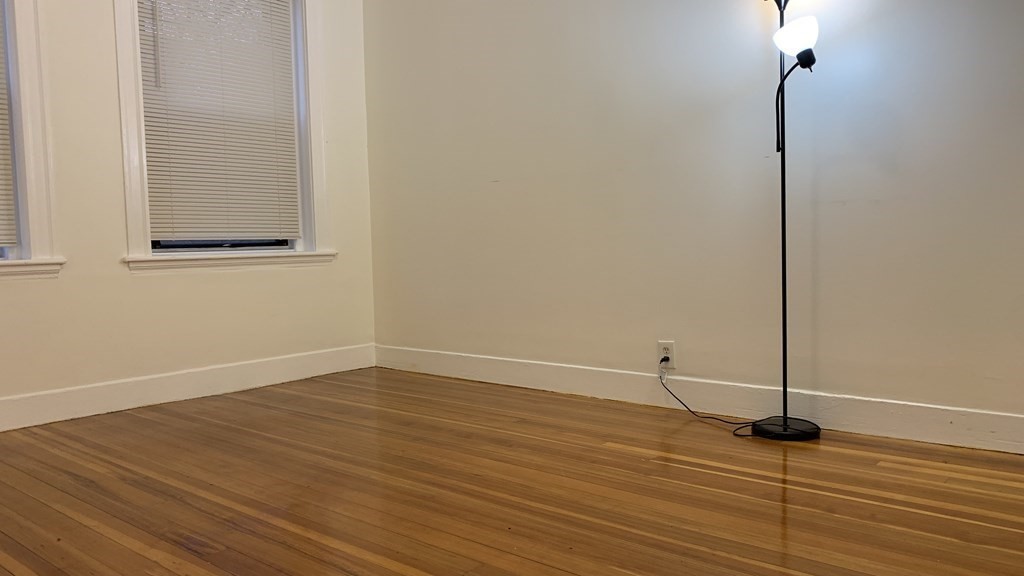 316 Summit Ave, Brighton