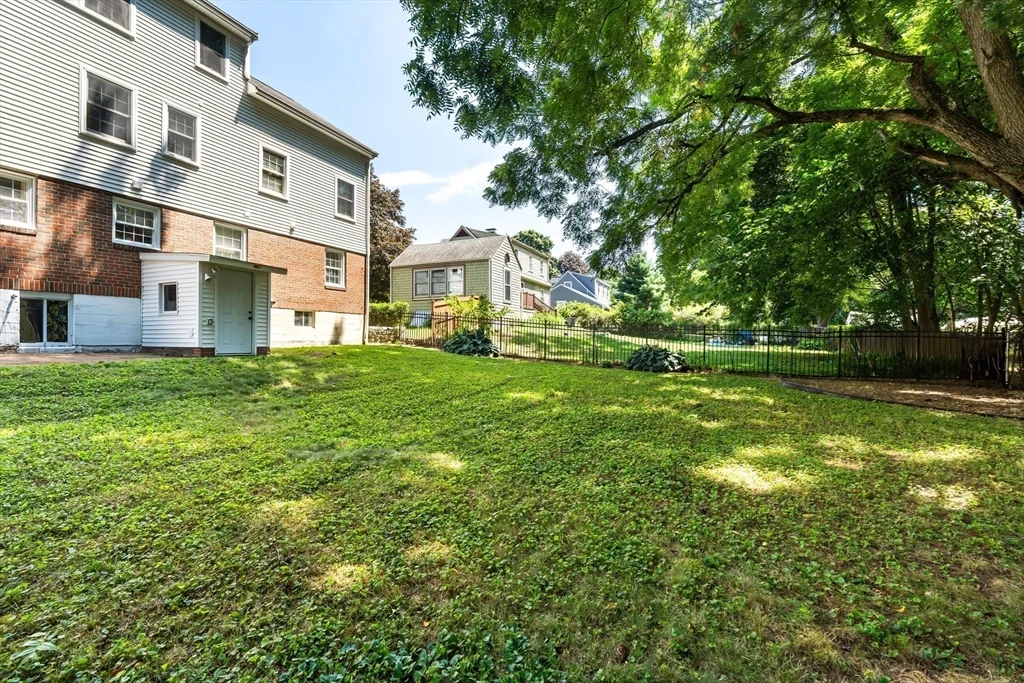 38 Ivan St, Lexington