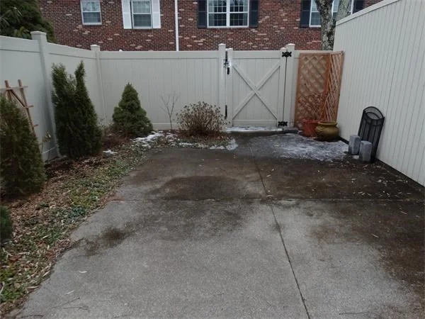 1203 Windsor, Framingham