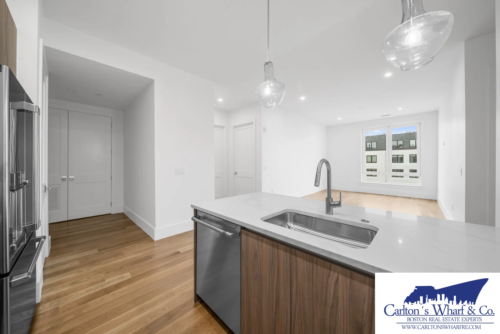 218 Old Colony Ave, South Boston