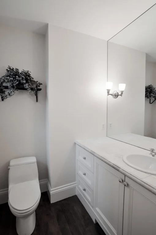 175 Newbury St, Back Bay