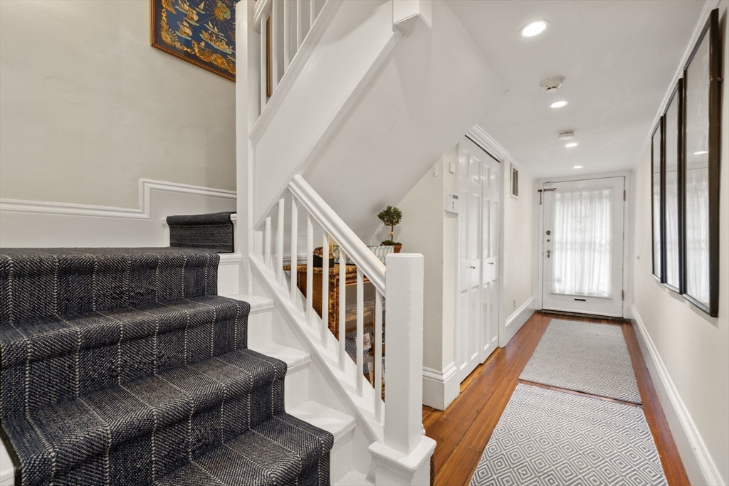 2 Mount Vernon Sq, Beacon Hill