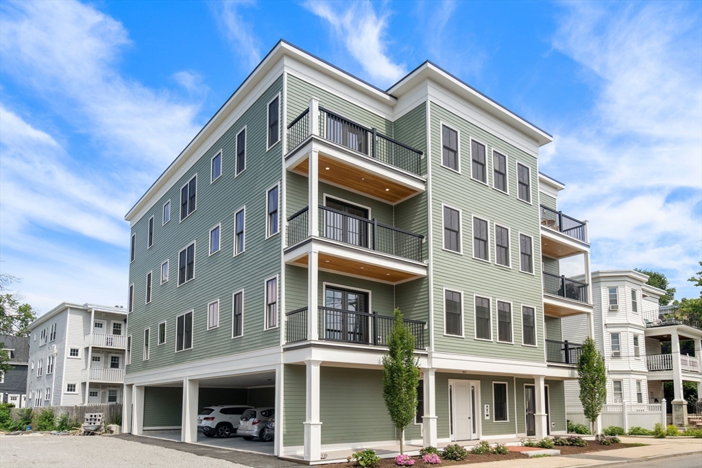 60 Williams St, Jamaica Plain