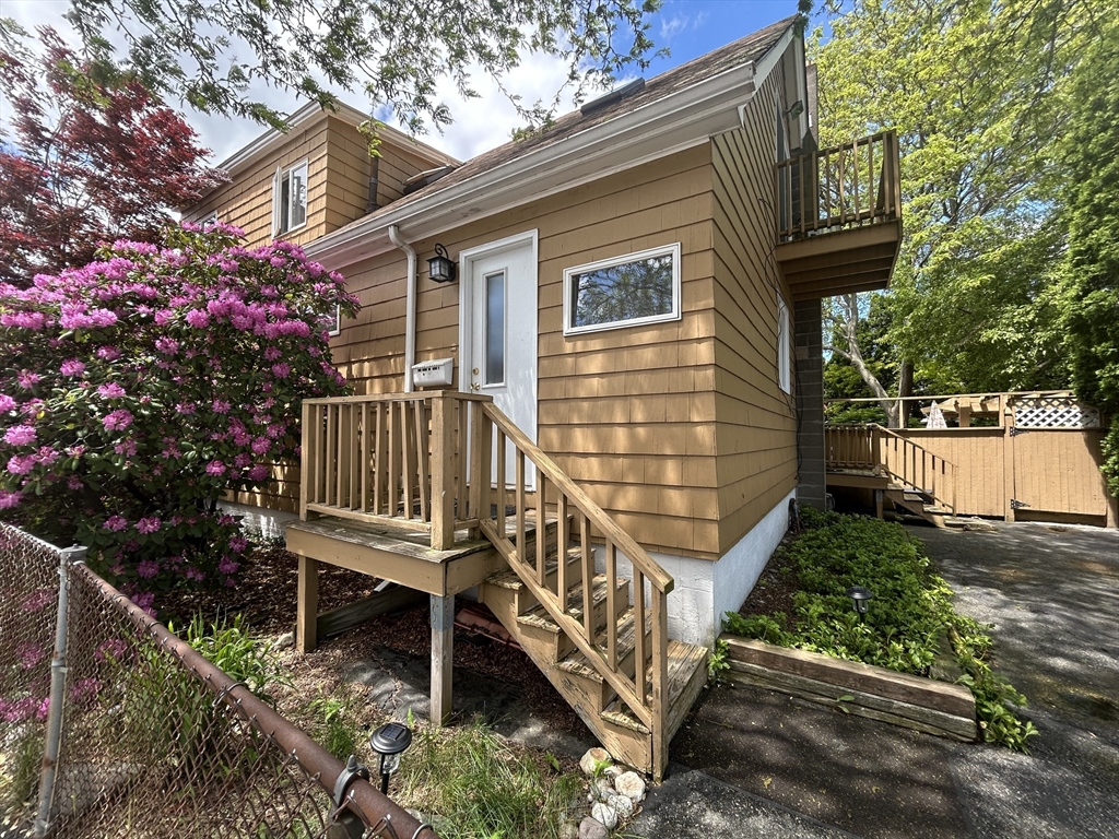 370 Main St, Winthrop