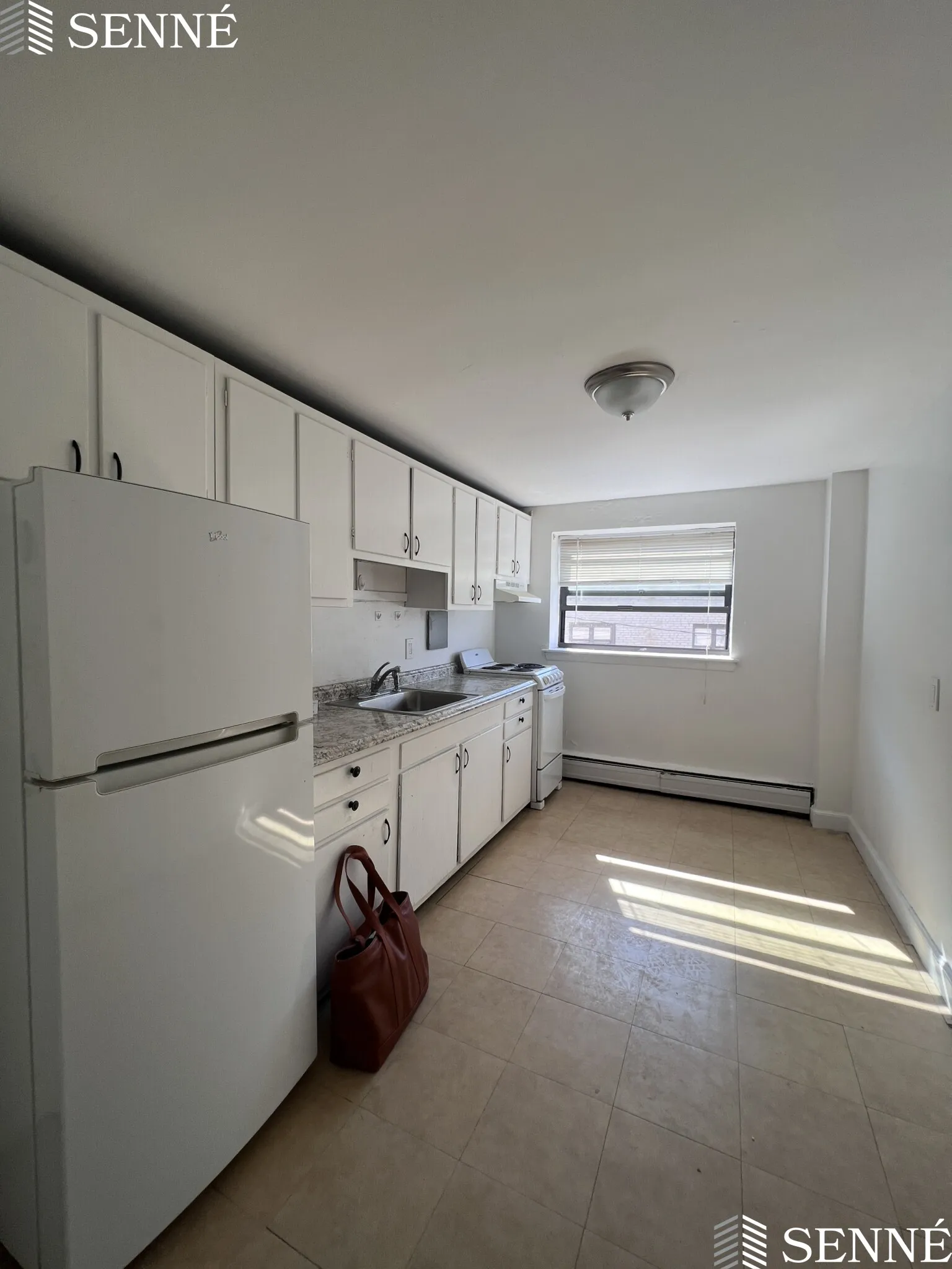 48 A Harvard Ave, Harvard Avenue