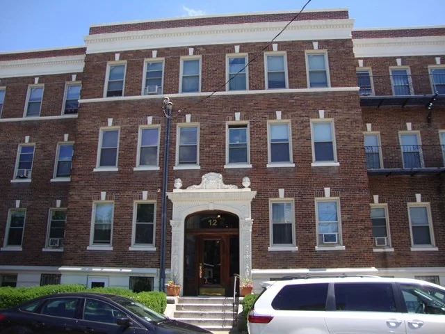 12 Ransom, Brighton
