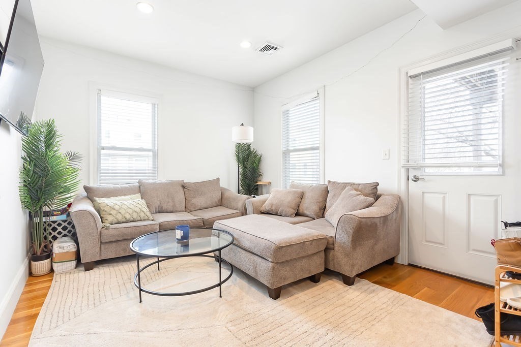 142 Boston St, Dorchester