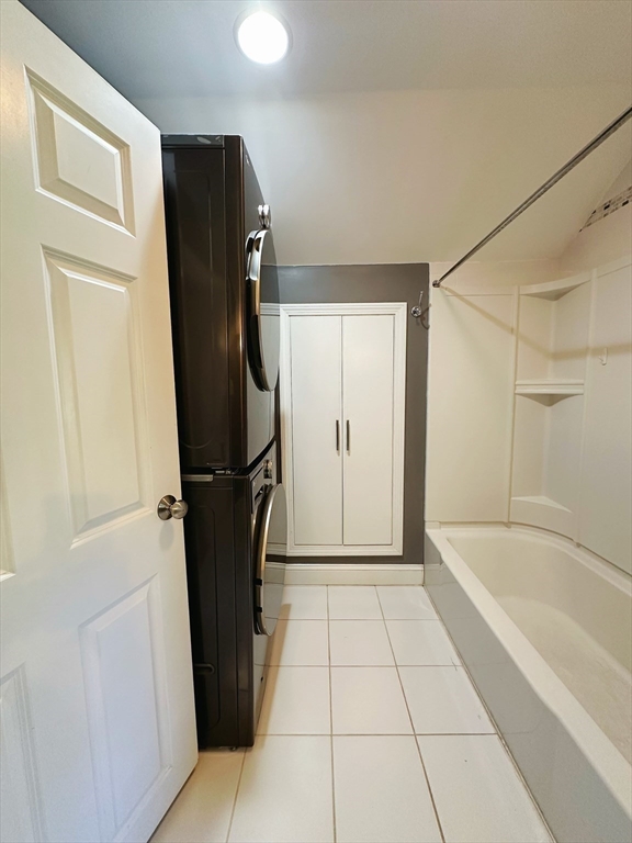 14 French Ave, Wayland